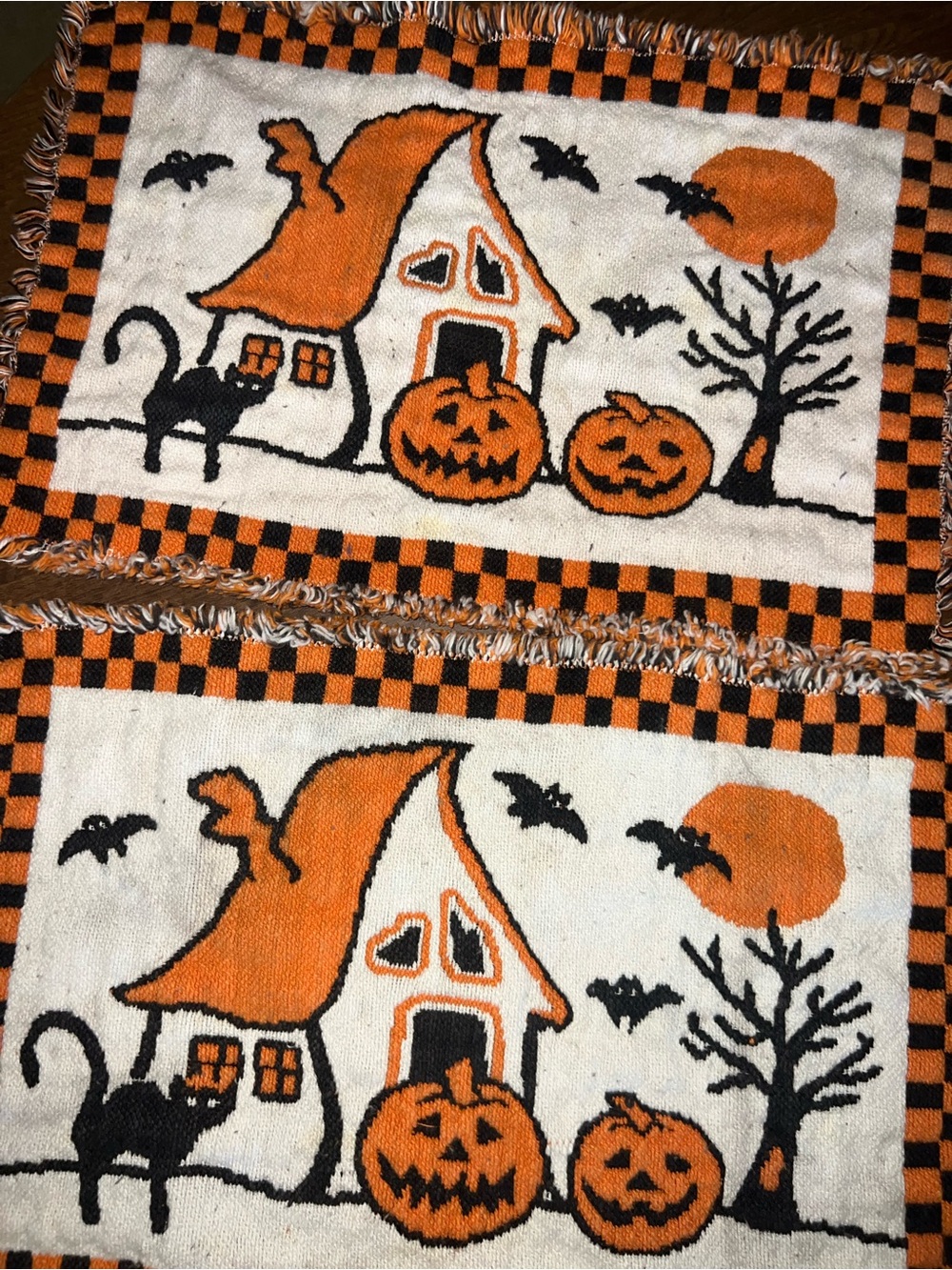 Source Unknown Orange and Black Halloween Placemat Set - Picture 2 of 4
